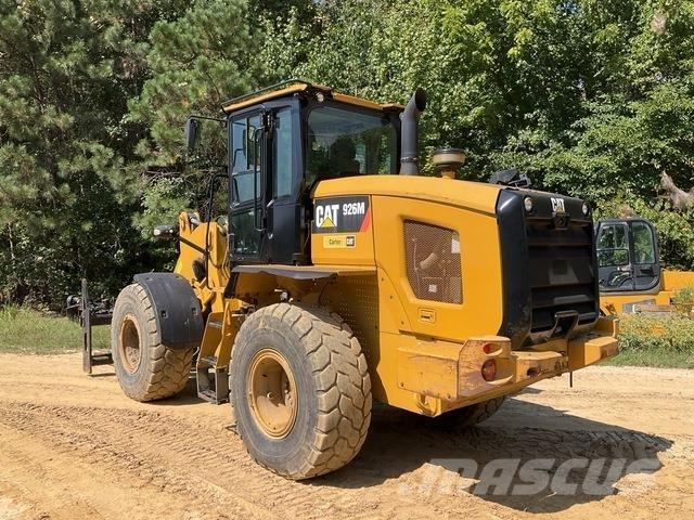 CAT 926M 輪胎式裝載機