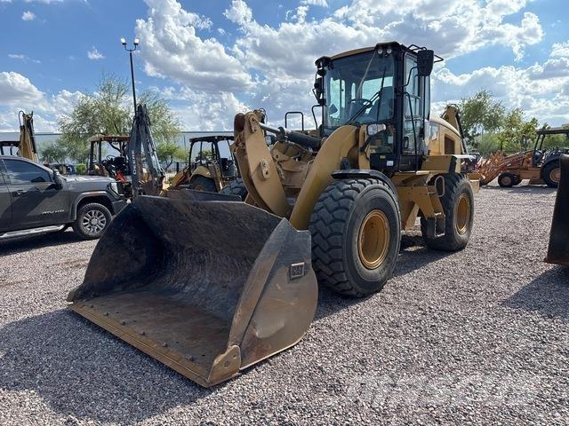 CAT 926M 輪胎式裝載機