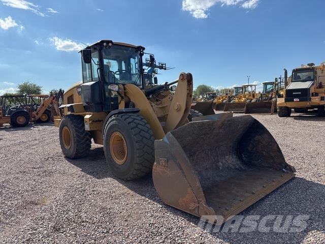 CAT 926M 輪胎式裝載機