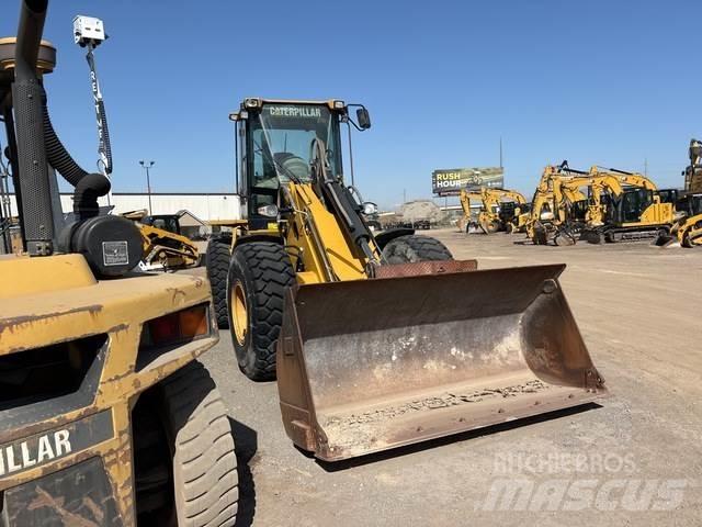 CAT 930G 輪胎式裝載機