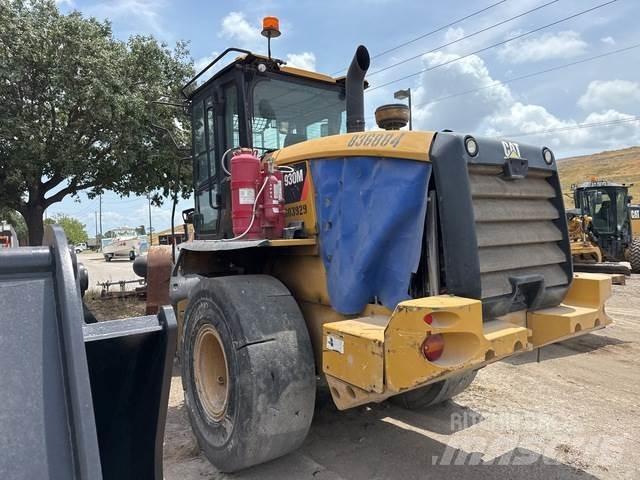 CAT 930M 輪胎式裝載機