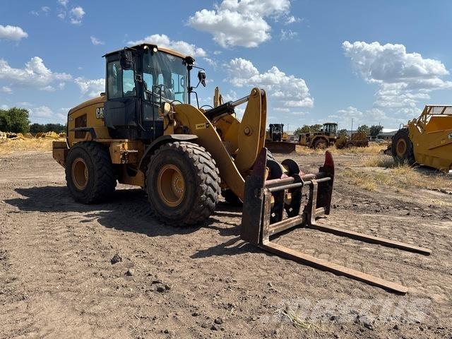 CAT 930M 輪胎式裝載機