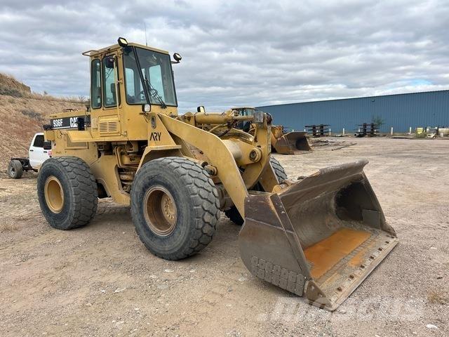 CAT 936F 輪胎式裝載機