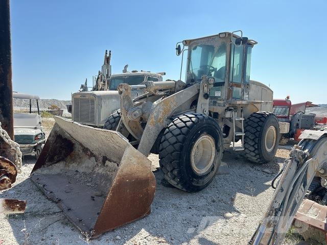 CAT 938G 輪胎式裝載機