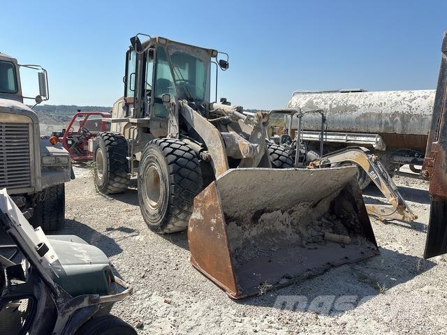 CAT 938G 輪胎式裝載機