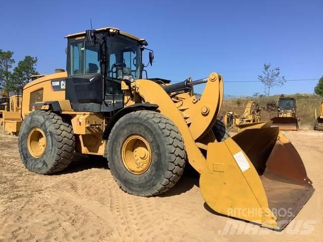 CAT 938M 輪胎式裝載機