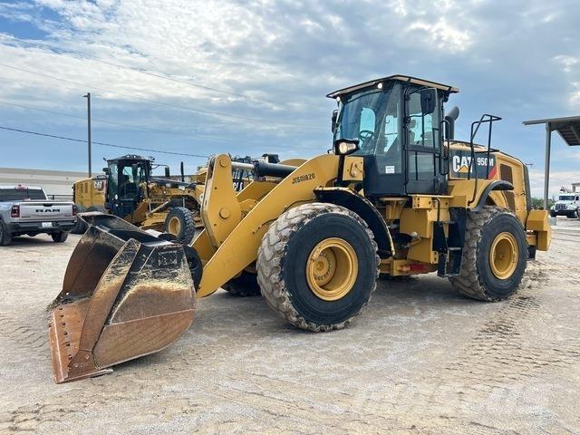 CAT 950M 輪胎式裝載機