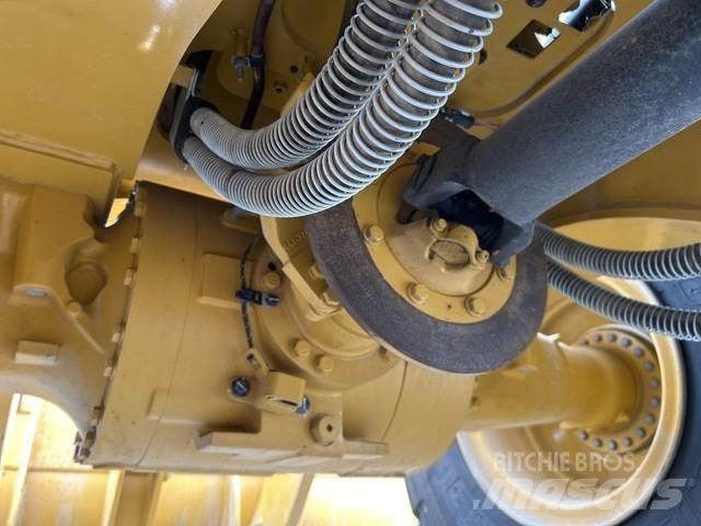 CAT 950MZ 輪胎式裝載機