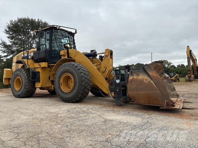 CAT 962M 輪胎式裝載機