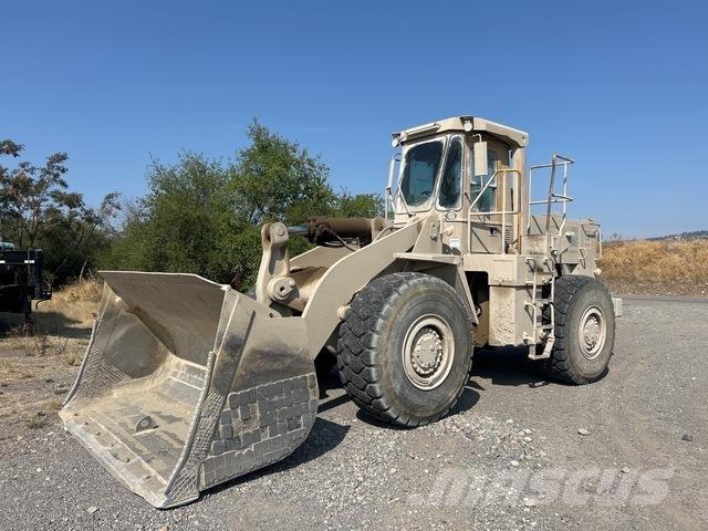 CAT 966D 輪胎式裝載機