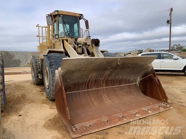 CAT 966F 輪胎式裝載機