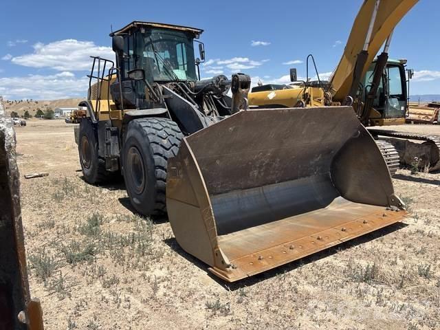 CAT 966K 輪胎式裝載機