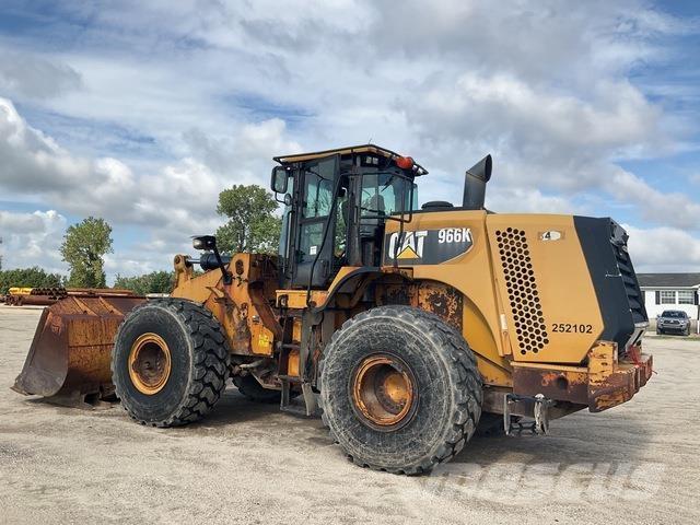 CAT 966K 輪胎式裝載機