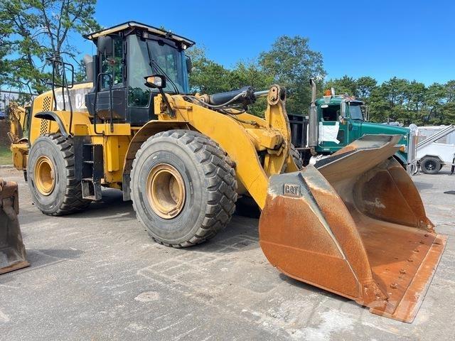 CAT 966K 輪胎式裝載機