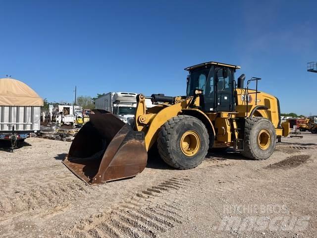 CAT 966M 輪胎式裝載機