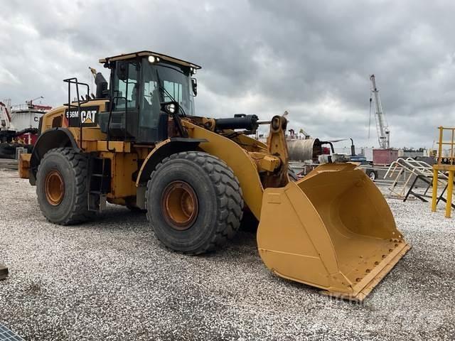 CAT 966M 輪胎式裝載機