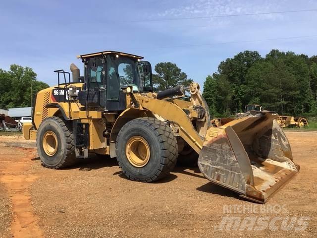 CAT 966M 輪胎式裝載機