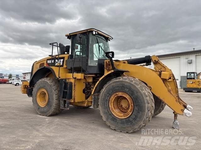 CAT 966M 輪胎式裝載機