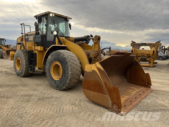 CAT 966M XE 輪胎式裝載機