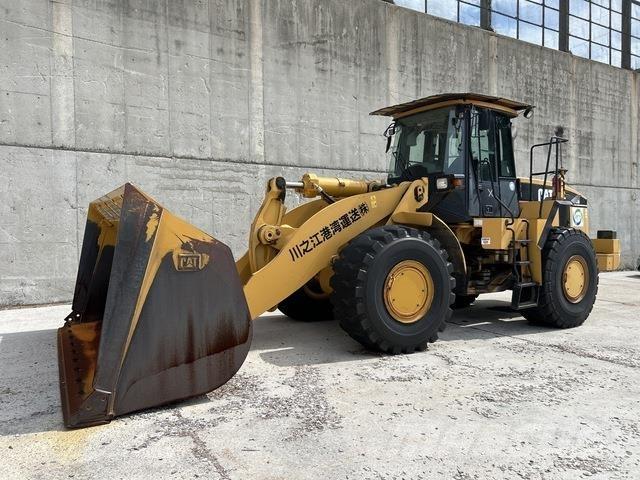 CAT 972G2 輪胎式裝載機