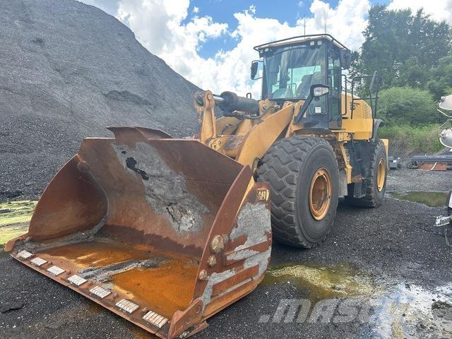 CAT 972M 輪胎式裝載機