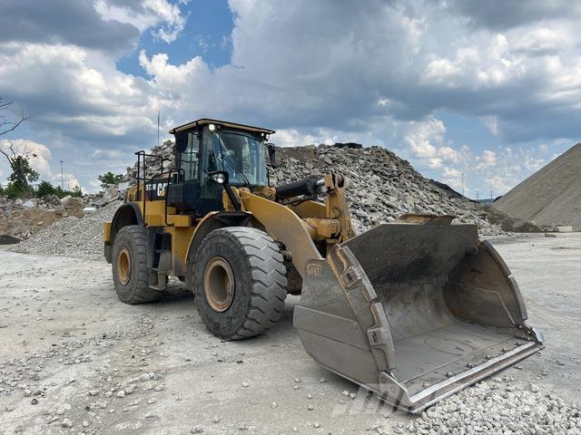 CAT 972M 輪胎式裝載機
