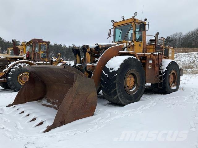 CAT 988B 輪胎式裝載機