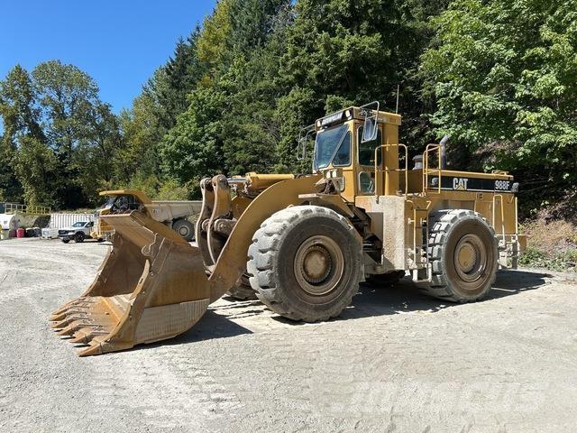 CAT 988F 輪胎式裝載機