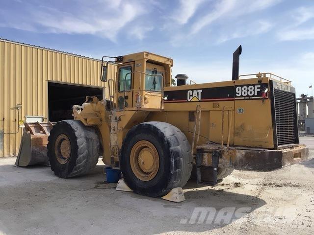 CAT 988F 輪胎式裝載機