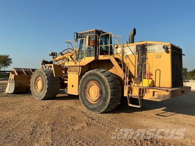 CAT 988G 輪胎式裝載機