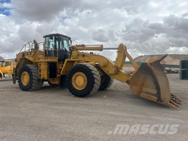 CAT 988H 輪胎式裝載機