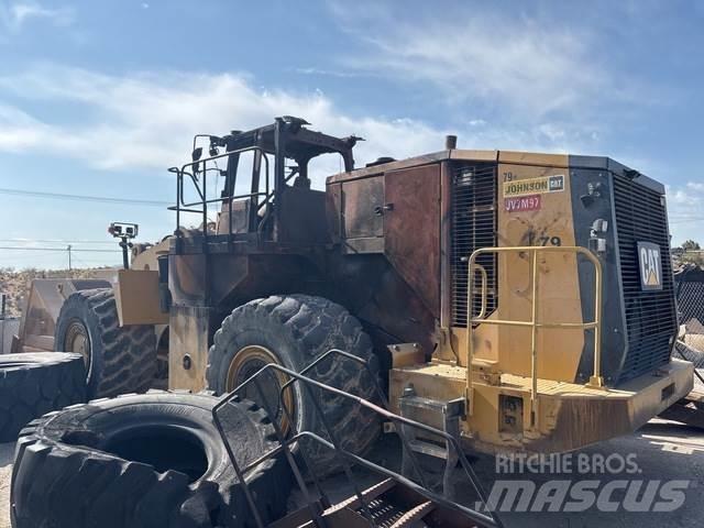 CAT 988K 輪胎式裝載機
