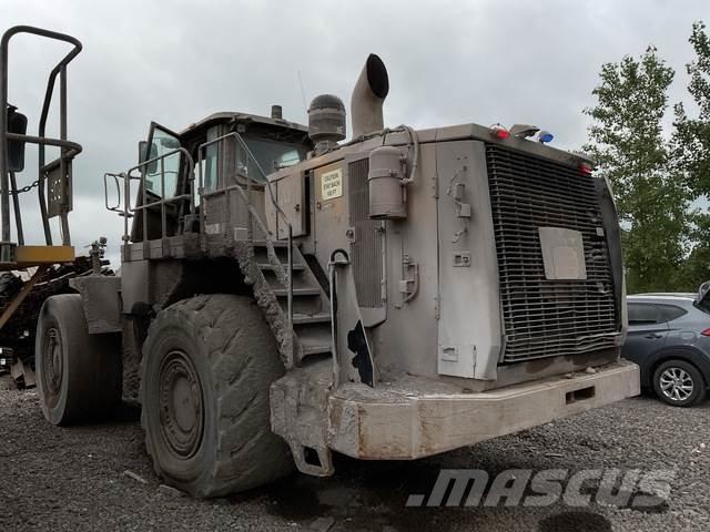 CAT 988K 輪胎式裝載機