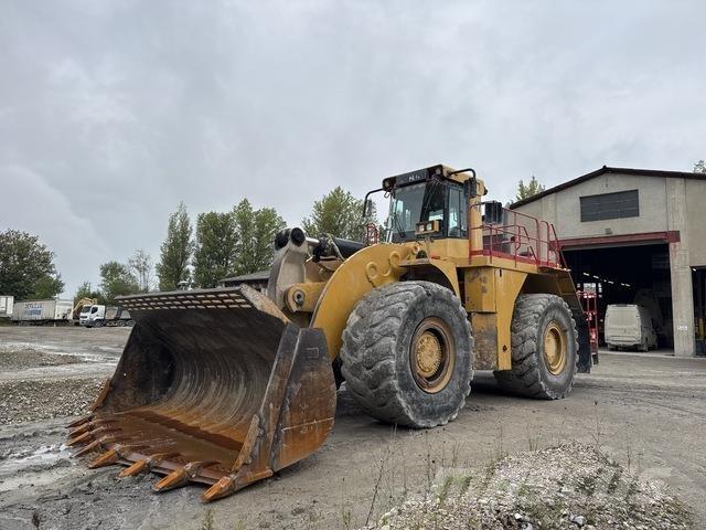 CAT 990 輪胎式裝載機