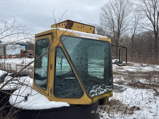 CAT 992 駕駛室與內部