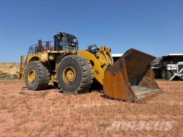CAT 994 輪胎式裝載機