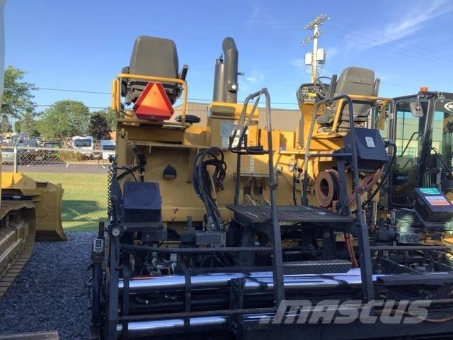 CAT AP-1000D 瀝青攤舖機/鋪路機