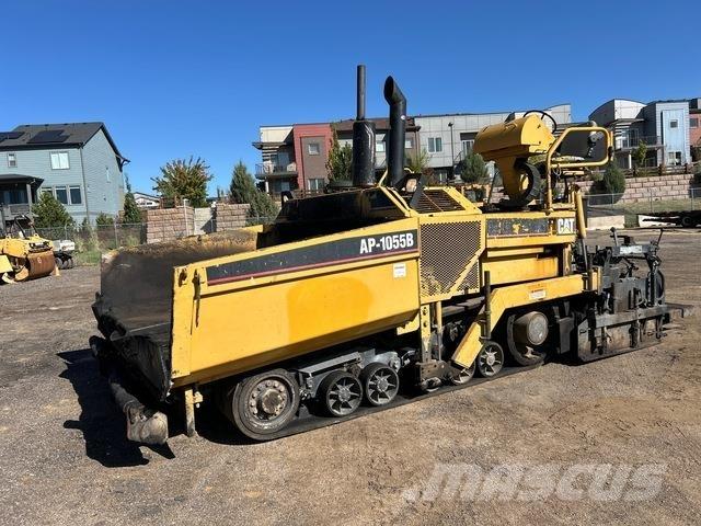 CAT AP-1055B 瀝青攤舖機/鋪路機