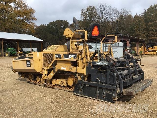 CAT AP-650B 瀝青攤舖機/鋪路機