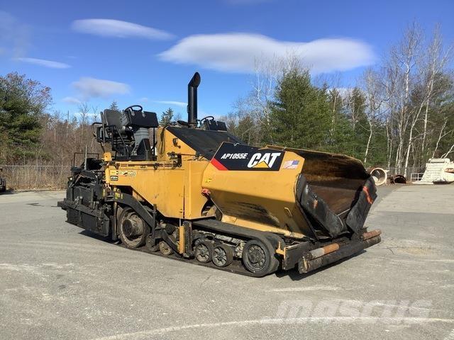 CAT AP1055E 瀝青攤舖機/鋪路機