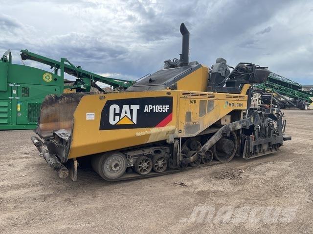 CAT AP1055F 瀝青攤舖機/鋪路機