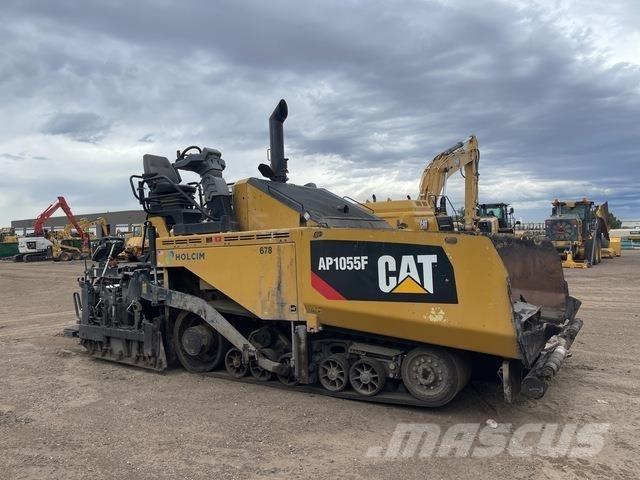 CAT AP1055F 瀝青攤舖機/鋪路機