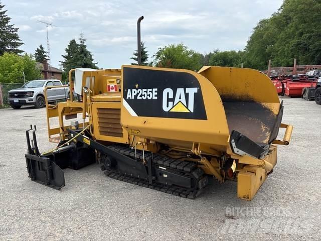 CAT AP255E 瀝青攤舖機/鋪路機