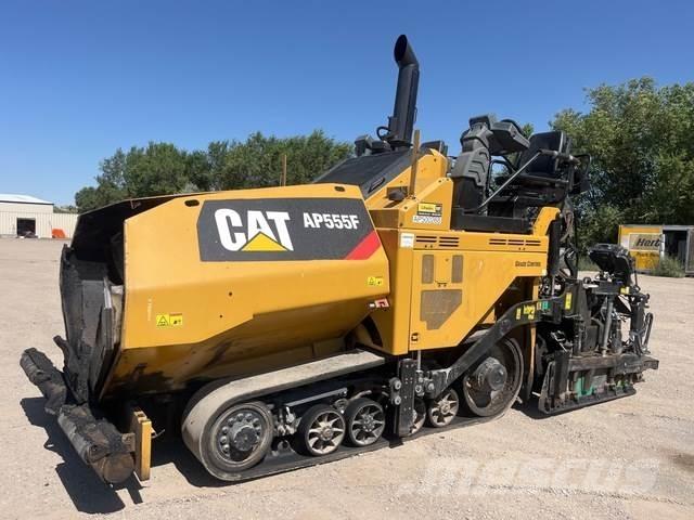 CAT AP555F 瀝青攤舖機/鋪路機