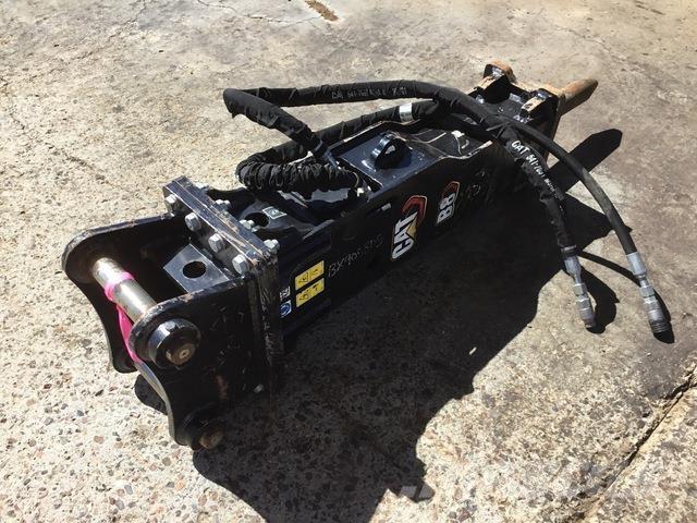 CAT B8 鐵鎚/碎石機