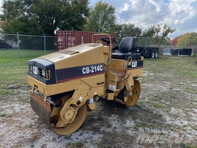 CAT CB-214C 雙輪滾壓機