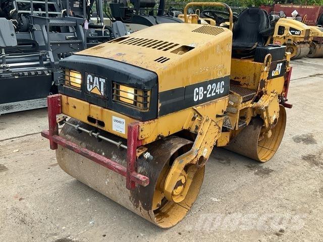 CAT CB-224C 雙輪滾壓機