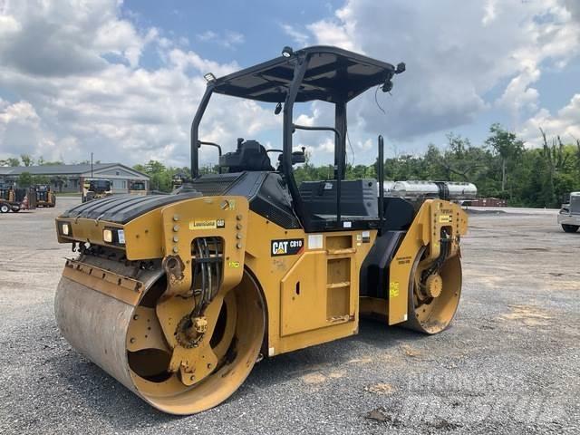CAT CB10 雙輪滾壓機