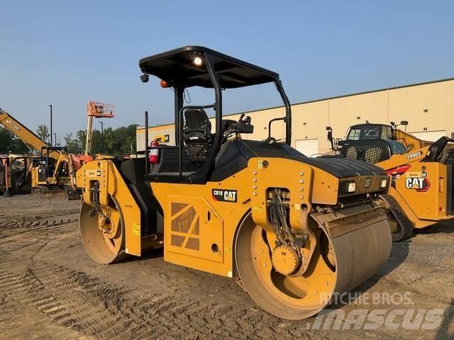 CAT CB10 雙輪滾壓機