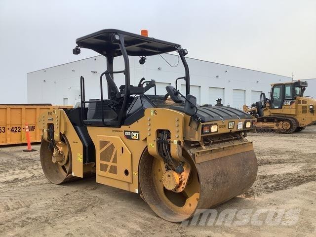 CAT CB10 雙輪滾壓機